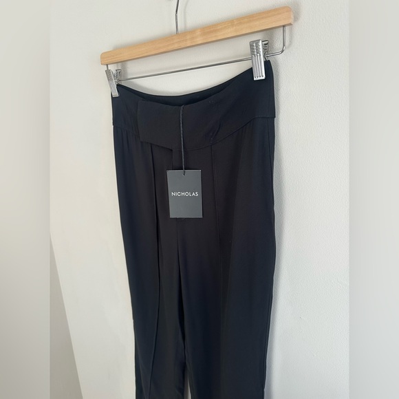 NWT Nicholas black Marta Crepe Staightleg pant size 2 - Picture 4 of 8